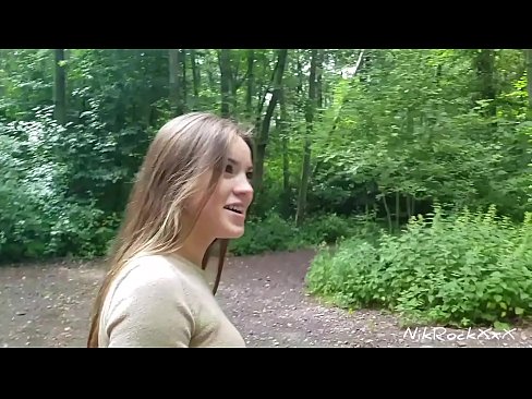 ❤️ Navrhl jsem Evelíně, abychom si to rozdali na veřejném místě! Řekla ano. Pak jsem ji ošukal do zadku a udělal se jí do pusy. Pak se vyčůrala. Porno video u nás ☑