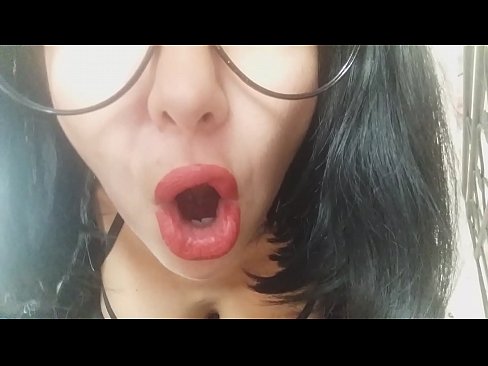 ❤️ Zlato, tvoje macecha tě dneska nepustí do školy... Moc tě potřebuju... Porno video u nás ☑